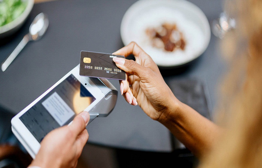 How B2B Payment Services Improve Cash Flow and Business Efficiency